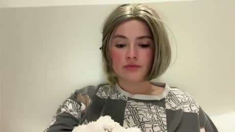 emily_morning_dew online show from 05-01-26, 06:12