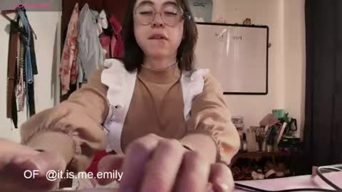 Snapshot of emily_pearl_ chatting on 07-21-26, 05:48 emily_pearl_ online show from 07-21-26, 05:48