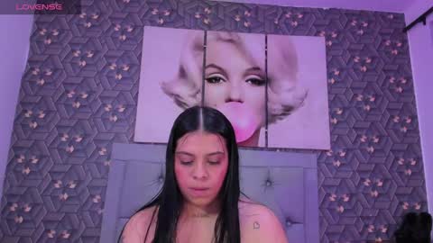 Emily online show from 05-11-26, 03:34