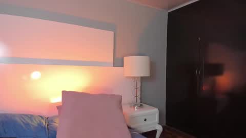 Emily  online show from 03-10-25, 06:45