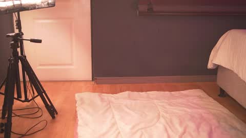 Emily online show from 04-07-26, 11:32