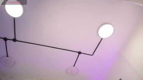 Snapshot of emily_vaughan chatting on 09-29-25, 03:22 Emily. online show from 09-29-25, 03:22