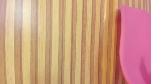 emily_velvet_ online show from 04-15-26, 06:48