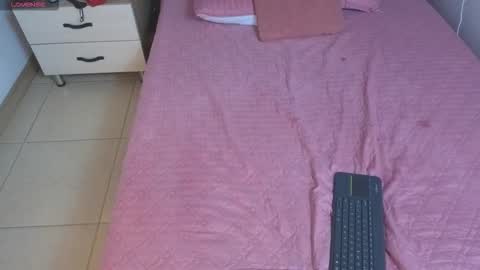 emily_vermont online show from 10-11-25, 04:01