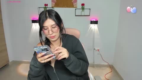 Emi online show from 02-06-26, 09:18