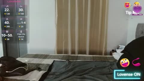 Snapshot of emily_white00 chatting on 02-10-25, 11:55 emily online show from 02-10-25, 11:55