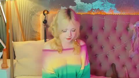 Snapshot of emilyangels chatting on 07-07-26, 06:58 Baby Emelli online show from 07-07-26, 06:58