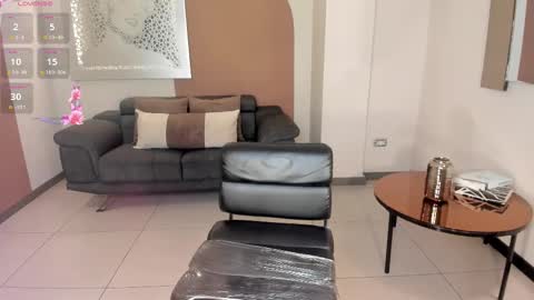 Emily Armstrong online show from 12-12-24, 02:33