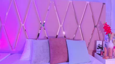 Emily online show from 03-31-26, 12:01