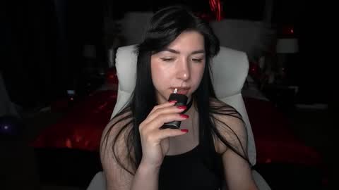 Emy online show from 02-12-26, 07:03