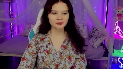 Snapshot of emilychaves chatting on 05-15-26, 07:04 Emilyhaves online show from 05-15-26, 07:04