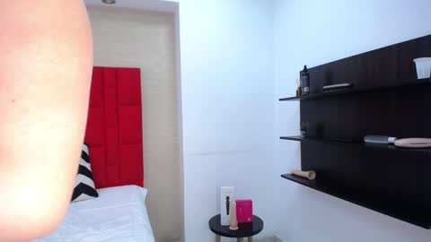 EMILY  online show from 03-31-26, 08:53