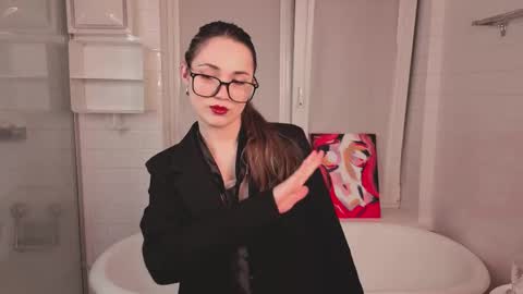 Emily online show from 11-24-25, 06:51