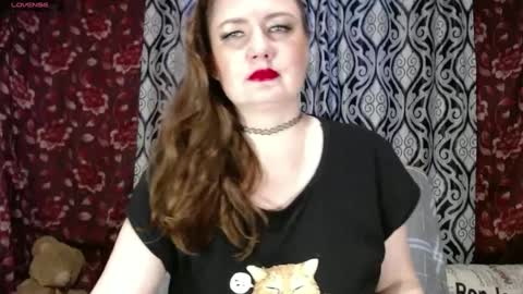 EmilyDoth online show from 12-25-24, 07:24