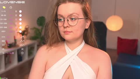 Emily  online show from 02-03-25, 12:25