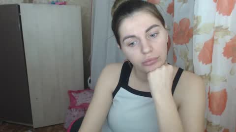 Snapshot of emilyfork chatting on 01-14-25, 03:15 emilyfork online show from 01-14-25, 03:15