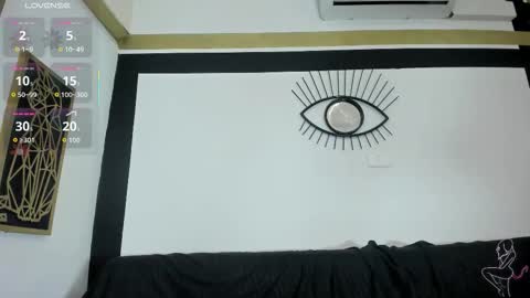 Emily online show from 11-11-25, 11:21