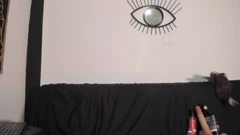 Snapshot of emilygomezz chatting on 05-11-26, 02:45 Emily online show from 05-11-26, 02:45