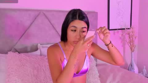 Emily online show from 09-18-25, 11:45