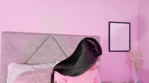 Emily online show from 11-11-25, 11:10