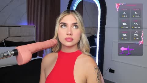 Snapshot of emilyhendrix_ chatting on 12-10-24, 09:43 Emily Hendrix online show from 12-10-24, 09:43