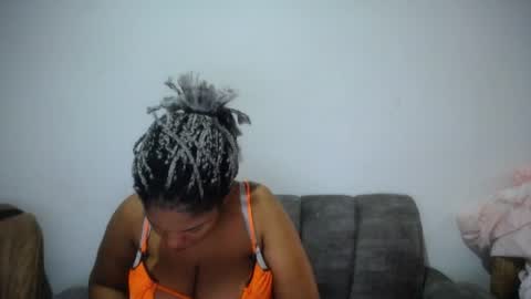 Emilyhines online show from 06-05-26, 07:41