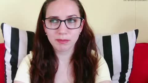 Snapshot of emilyhotflirt chatting on 05-26-26, 02:46 Emily online show from 05-26-26, 02:46