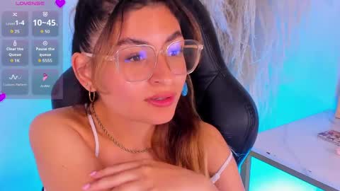Emilyjonnes  online show from 06-05-26, 06:52