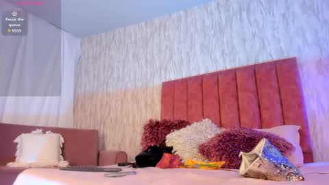 My IG - EmilyParker   online show from 09-15-25, 06:08