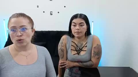 Snapshot of emilyriskhot chatting on 09-21-25, 04:08 emily friends online show from 09-21-25, 04:08