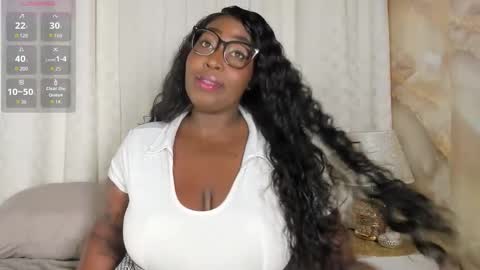 emilyrojas online show from 12-16-25, 12:32