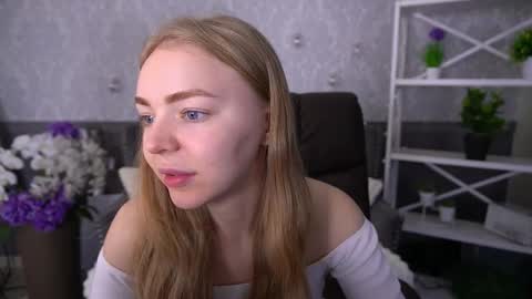  MY NAME IS Emily WELCOME EVERYONE I WILL BE HAPPY TO GIVE YOU WHAT YOU HAVE DREAMED OF FOR SO LONG online show from 01-11-26, 07:35