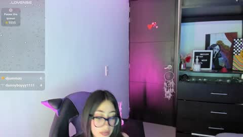 Snapshot of emilytafur chatting on 01-14-25, 07:11 Emy online show from 01-14-25, 07:11