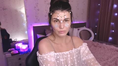 Emily online show from 01-03-25, 01:59