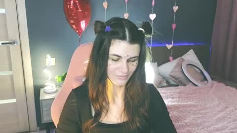 Emily online show from 02-19-25, 07:28