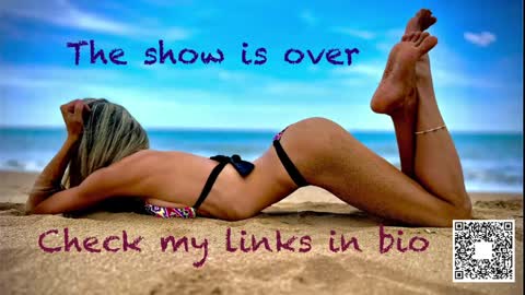 Snapshot of emilyweed chatting on 01-23-25, 12:30 Emily ---- online show from 01-23-25, 12:30