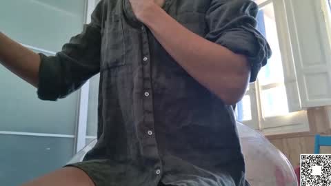 Snapshot of emilyweed chatting on 02-24-25, 08:38 Emily ---- online show from 02-24-25, 08:38