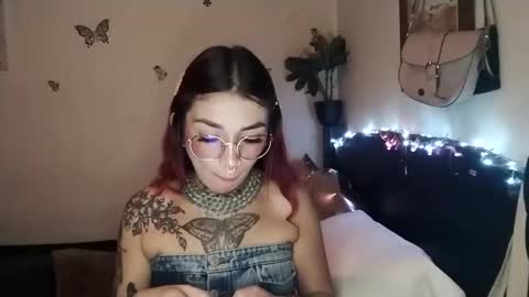 Valentina independent model online show from 10-14-25, 02:23