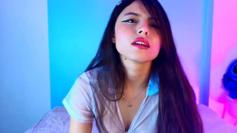    online show from 02-03-25, 03:53