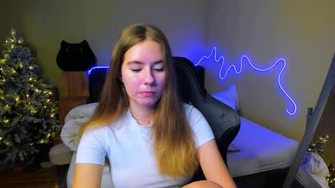 Emily online show from 12-20-25, 10:00