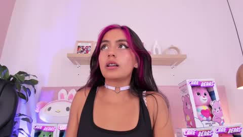 Emily Bank online show from 01-28-25, 03:25