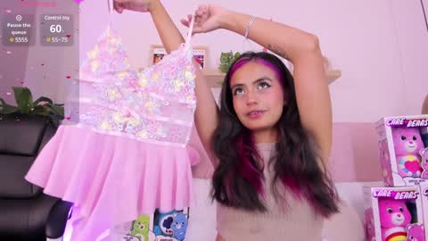 Emily Bank online show from 02-01-25, 07:23