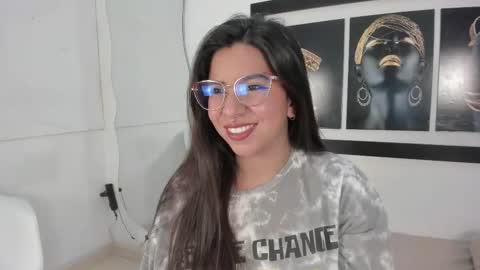 emilyy_cooperr online show from 10-02-25, 12:12