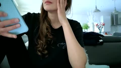 emilly online show from 01-31-26, 09:57