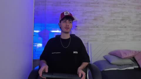 emir_ozan online show from 01-17-26, 02:27