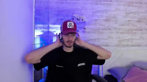 emir_ozan online show from 02-01-26, 07:01