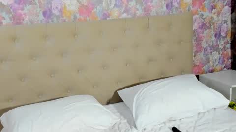 Emma online show from 10-20-25, 07:58