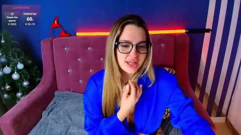 emma__rosss online show from 01-12-26, 02:17