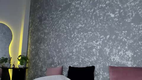 Emma online show from 03-09-26, 07:40