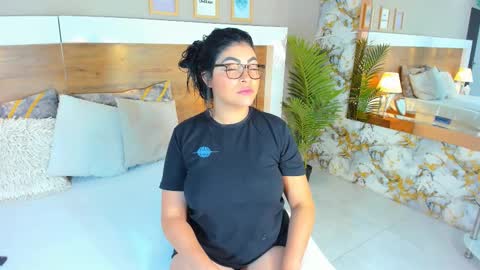 Emma  online show from 02-23-25, 12:59